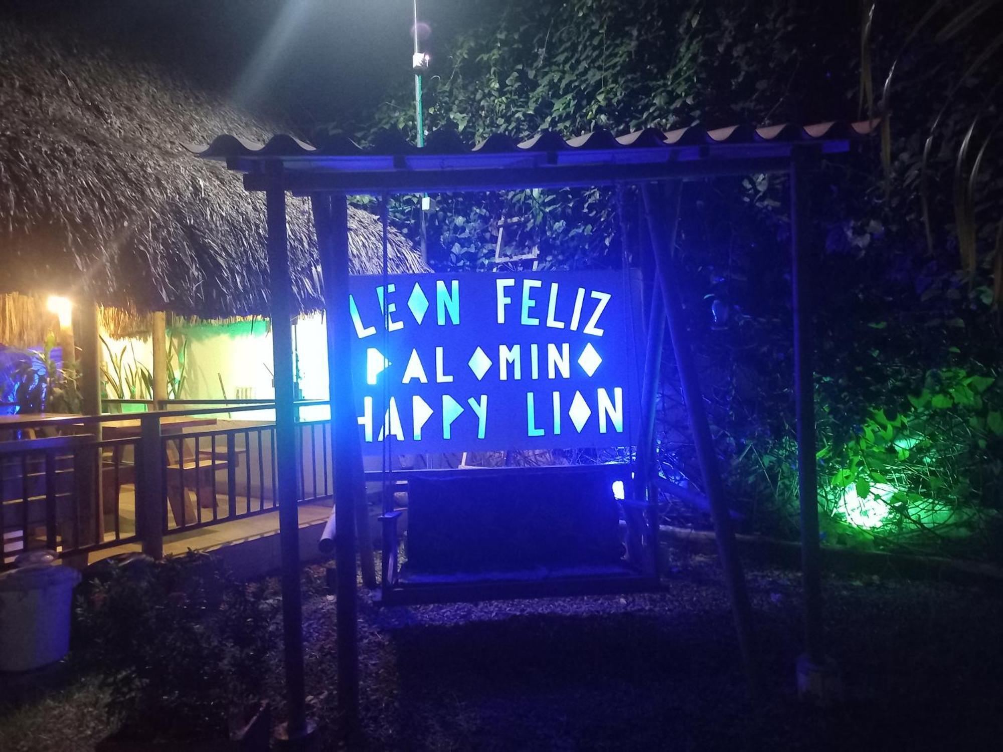 El Leon Feliz Palomino Hotel Luaran gambar
